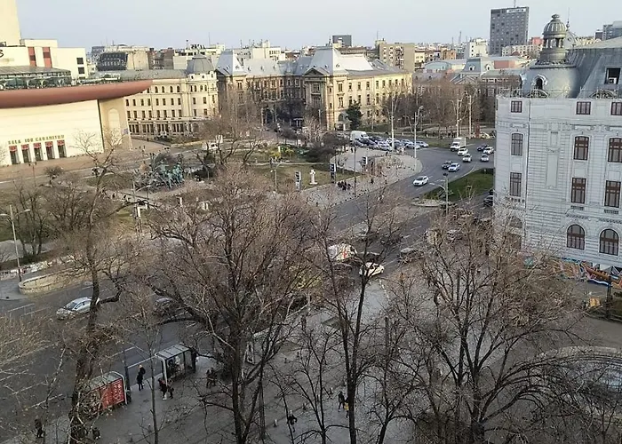 Luxury Intercontinental 4 Bedrooms Old City Brand New Apartment