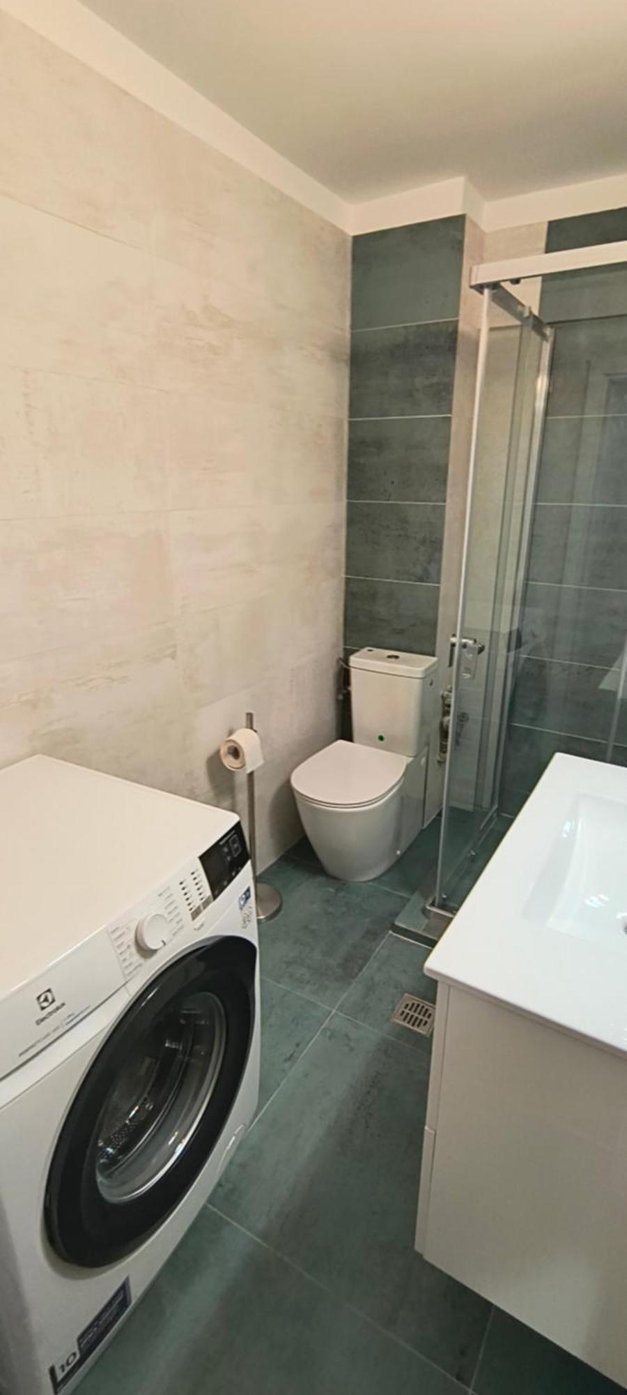 Luxury Intercontinental 4 Bedrooms Old Brand New בוקרשט